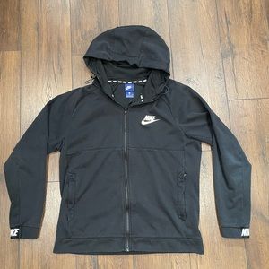 Nike men’s hooded jacket, Medium, Black, used